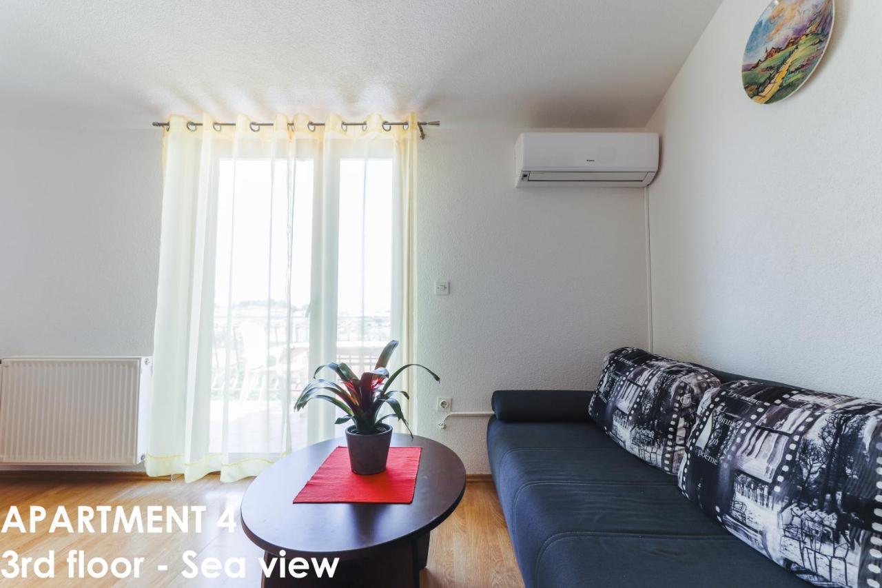 Beautiful Sea View Apartments - Niko Ceko Vrsar Zewnętrze zdjęcie